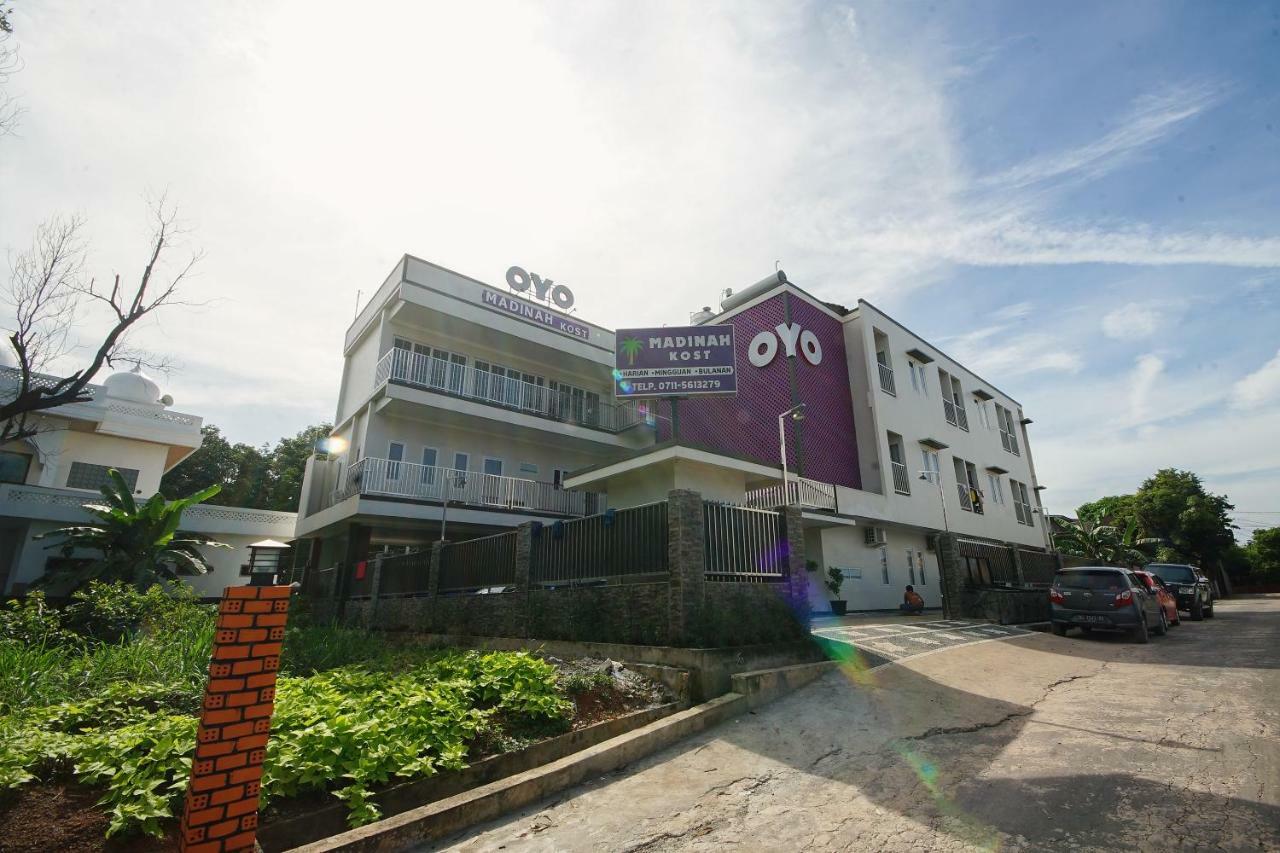 Super Oyo 270 Madinah Syariah 2* Palembang